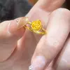 Anillo Abierto Ovalado de Zirconia Bañado en Oro Real de 14k Anillo Vintage Central Pulsera de Diseño de Nicho Femenino