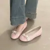 Sapatos femininos Chuyuji estilo francês com laço para aumentar a altura, novo modelo 2026, sapatos Mary Jane femininos, delicados e versáteis