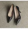 Tacones altos nude, tacones de aguja, nueva colección primavera/otoño 2026, zapatos de salón de punta estilo francés, versátiles para ocasiones formales, profesionales y elegantes, zapatos de mujer
