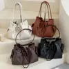 Nuevo bolso de mano de gran capacidad para mujer 2026, bolso de diseño único de tendencia niche, bolso de hombro, bolso cruzado, bolso de axila