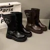 Botas de motociclista retro estilo británico de media pantorrilla 2026 estilo de nicho versátil botas plisadas apiladas botas cortas botas vaqueras para mujer