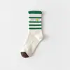 Calcetines de algodón para mujer de otoño e invierno de 168 pines con letras N cara sonriente calcetines para mujer desodorantes absorbentes de sudor calcetines cortos suelas elásticas de moda