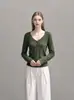 Suéter de Punto Delgado con Cuello en V Simple Estilo Francés para Mujer 2026 Nuevo Estilo 2653