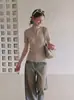Top de Mujer Color Caqui con Cuello en V y Manga Corta Estilo Old Money, Camisa de Punto de Seda de Hielo de Alta Gama Ajustada, Top de Hombro Normal 8672