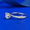 Anillo de cuatro garras de 1 quilate con baño de oro y plata S925 de Mu Jing Jewelry. Gran venta transfronteriza en Europa y América.