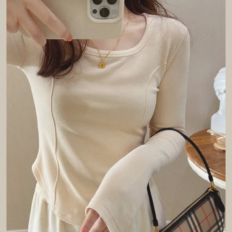 复制_德绒内搭打底衫女春秋冬季长袖T恤修身显瘦.jpg