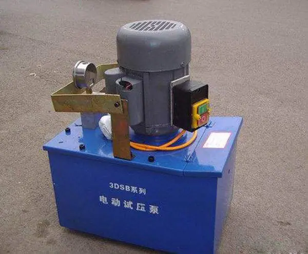 3DSY型电动试压泵2.jpg