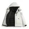 Nueva chaqueta súper elegante para pareja de otoño e invierno, chaqueta de montaña tres en uno para exteriores de talla pequeña para hombre