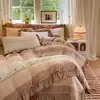 Juego de Cama Vintage Floral de Terciopelo de Leche de Cuatro Piezas con Colcha, Funda de Edredón Gruesa de Encaje de Coral para Bebé de Invierno Doble Cara