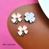 Corbatín colorido Trébol Camelia parche de resina de fragancia pequeña diy tocado pasador funda para teléfono accesorios de ropa