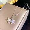 Colar de Zircônia Exquisita Micro-incrustada Versátil de Luxo Leve Europeu e Americano para Mulheres Corrente de Clavícula Simples Tendência Ins Celebridade da Internet Acessórios