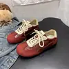 Zapatillas de entrenamiento retro marrones alemanas para mujer, nuevo estilo 2026, zapatos casuales versátiles, de suela blanda, cómodos y perfectos para otoño e invierno