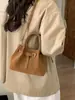 Bolso de Mano de Aspecto Elegante Estilo Coreano para Mujer Invierno 2026 Nuevo Estilo Coreano Retro Gamuza Gran Capacidad Bolso Cubo