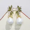 Pendientes de Flor de Espinela Azul Claro Creativa Transfronteriza con Circonita y Perla, Pendientes de Clip para Oreja para Novia y Cena para Mujer