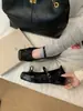 Zapatos de ballet plateados de estilo vintage de nicho para la noche, nuevo modelo 2026, zapatos planos de suela blanda, zapatos Mary Jane de hada delicada