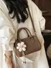 Shuai Mijia 2026 Colección Otoñal Nueva: Bolso de Tejido Ligero y Textura Lujosa, Bolso de Mano de Gran Capacidad, Elegante Bolso Cruzado para Mujer