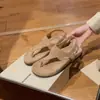 Sandálias Romanas Retro de Dedo Simples e Estilosas para Mulheres, Perfeitas para Férias de Verão, Chinelos com Solado Plano