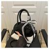 Bolso de mano para mujer estilo coreano moderno versátil bolso cuadrado pequeño 2025 nuevo nicho simple de alta gama casual bandolera