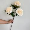 Em estoque simulação flor 3 cabeças flor de peônia dourada flor de guia de estrada alta para teto de auditório de casamento arte floral decoração macia flor