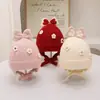 Nuevo gorro de invierno lindo y dulce para proteger las orejas de bebés niñas, forrado de felpa y cálido, gorro de punto pullover para exteriores infantiles, adorable