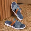 2026 Verano Nuevo Estilo Casual Chanclas de Mezclilla para Playa Talla Grande Suela Suave Sandalias Planas Transfronterizas Venta al por Mayor para Adultos