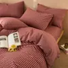 Conjunto de Roupa de Cama Xadrez Simples 100% Algodão Lavado Quatro Peças Lençol de Cama 1.8 Algodão Puro Amigo da Pele Conjunto de Três Peças para Dormitório 1.5m