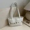Bolsa de Ombro/Mão Versátil de Alta Capacidade Nova Moda Primavera 2026 Estilosa Simples de Couro com Cera de Abelha de Alto Padrão