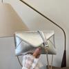 Bolsa Pequeña Cuadrada de Moda Versátil Tendencia Verano 2026 Cadena de Alta Gama Textura Sobre Cruzado de Hombro Único Transfronteriza