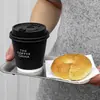 Taza de Papel para Café Taza Desechable para Café Taza para Té con Leche con Tapa Negra Plateada Caliente Paquete para Llevar Taza para Bebidas Calientes y Frías Venta al por Mayor