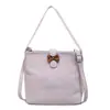 Bolsa Versátil Nova de Alta Qualidade, Bolsa de Ombro para Mulheres, Bolsa Tote Grande para o Dia a Dia, Bolsa de Suede Elegante para Usar sob o Braço