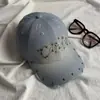 Sombrero de Mujer de Alta Calidad Estilo Retro Americano Lavado Desgastado Rasgado Letra Hot-Fix Pedrería Sombrero para el Sol Versátil Protección Solar Gorra de Béisbol