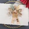 Ramillete de Boda Hecho a Mano para Novio y Novia Estilo Bosque Rojo Boutonnière para Invitado de Boda China Hermano y Cuñada 2025 Nuevo
