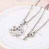 Moda japonesa y coreana lindo gatito acero de titanio colgante de diamante venta al por mayor electrochapado oro de 18K Collar de garra de Meow lindo para mujer