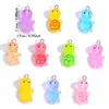 Accesorios de joyería diy al por mayor colgante de resina de tortuga de color transparente de dibujos animados collar hecho a mano llavero colgante pequeño