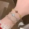 Pulsera de Trébol de Cuatro Hojas de la Suerte a la Moda con Madreperla Natural Deslizante para Mujer, Accesorio de Joyería de Mano Floral de Lujo Ligero de Gama Alta