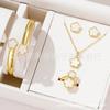 Amazon New Jewelry Cross-border Hot Sale Five-leaf Clover Jewelry terno Simples Colar de Flores da Sorte das Mulheres Terno