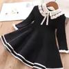Amazon Vestido Largo Plisado de Manga Larga para Niñas Pequeñas Elástico Acanalado Fluido Línea A Oscilante Vestido de Fiesta Princesa