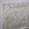 Tecido jacquard de seda dourada com estampa de flor de ameixa e fundo verde claro, tecido tingido em fio para vestido retrô de primavera e outono, cheongsam, roupas, bolsas