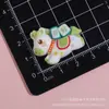 Decoraciones de Adornos para Coche Estilo Año Nuevo Caballo Pequeño Dios de la Riqueza, Accesorios de Resina Brillante, Funda para Teléfono de Pegamento Crema, Llavero, Materiales de Decoración para Coche