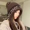 Nuevo Sombrero de Pescador a Rayas Patchwork Simple Coreano de Otoño e Invierno para Mujer, Moderno y Versátil, Diseño Irregular, Sombrero con Protección para los Oídos para Viajes