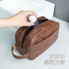 Nueva Bolsa de Tocador para Hombre de PU Transfronteriza, Bolsa Cosmética Portátil de Viaje de Gran Capacidad, Bolsa de Almacenamiento Impermeable con Logo Grabado