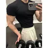 Nova Camiseta Masculina de Verão Branca para Fitness, Manga Curta, Versátil Americana, Peso Pesado, Casual, Top de Alto Padrão com Efeito Emagrecedor