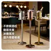 Balde de Champagne de Aço Inoxidável Estilo Europeu com Suporte de Luxo Modelo para Sala de Exposição Joalheria Bar Doméstico KTV Vinho Balde Vertical de Gelo