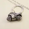 Llavero de motocicleta de simulación llavero de llave de coche llavero colgante para hombre actividades de empresa regalos pequeños personalizados