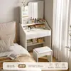 Penteadeira pequena para quarto com espelho iluminado por LED, gavetas para armazenamento, design simples e inclui um banquinho para maquiagem