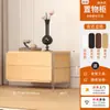 Estantería de Almacenamiento de Pie, Gabinete de Almacenamiento Estilo Antiguo, Mueble Bajo para Sala de Estar, Gabinete con Puerta abatible para Robot Aspirador, Revistero de Múltiples Niveles