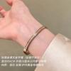 Pulsera de Diamantes Micro-incrustados de Lujo Ligero y Sensación de Alta Gama para Mujer, Pulsera Sencilla de Moda de Acero de Titanio que no se Decolora, para Pareja, Combinable con Todo, Primera Joya