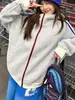 Sudadera con Capucha Rayada Versátil Americana para Hombres y Mujeres 2026 Nuevo Estilo Cardigan Deportivo Holgado Casual Chaqueta con Cremallera Moderna