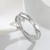 Anel cruzado de aço titânio estilo ins europeu e americano atacado CNC micro diamante anel de aço inoxidável anel de abertura para homens e mulheres