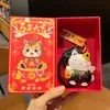 Novo Chaveiro de Gato da Sorte em Couro Cartoon, Pingente de Chaveiro de Bolsa Atrai-Dinheiro, Presente de Ano Novo Atacado